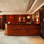 Oyo 548 Al Seraj For Furnished Apartments